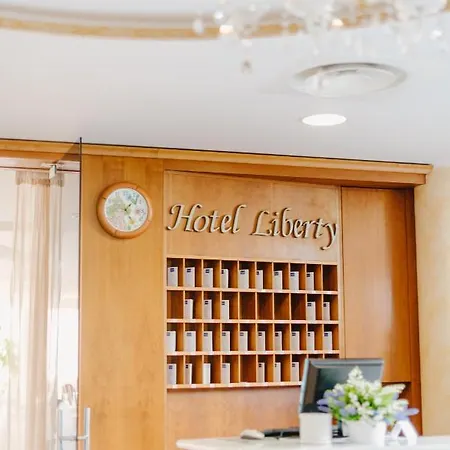 Liberty Hotel Roseto Degli Abruzzi