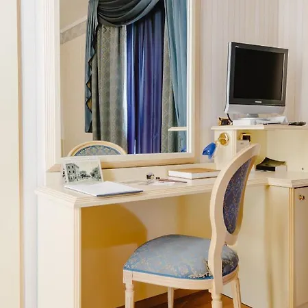 Liberty Hotel 4*