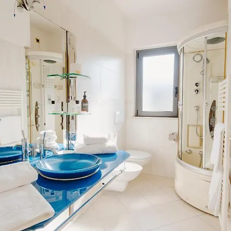 Liberty Hotel 4*